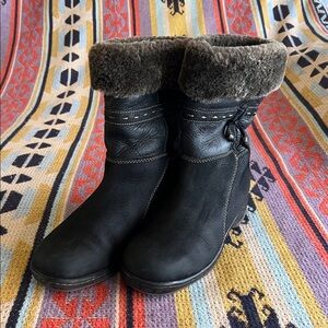 Blondo Boho leather and genuine shearling black winter boots size 8.5